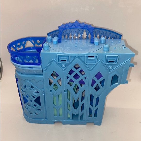 Mattel Disney Frozen Toys, Elsa Ice Palace Storytime Stackers, Castle Doll House - Picture 7 of 8